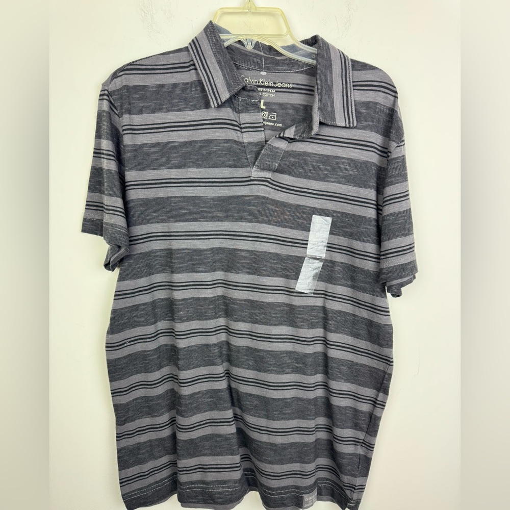 Calvin Klein Men’s Gray Striped Polo Shirt Short Sleeves Large NEW